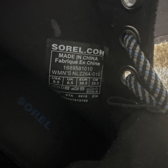 Sorel lace up black boots Joan of arc style like NEW - Picture 5 of 10